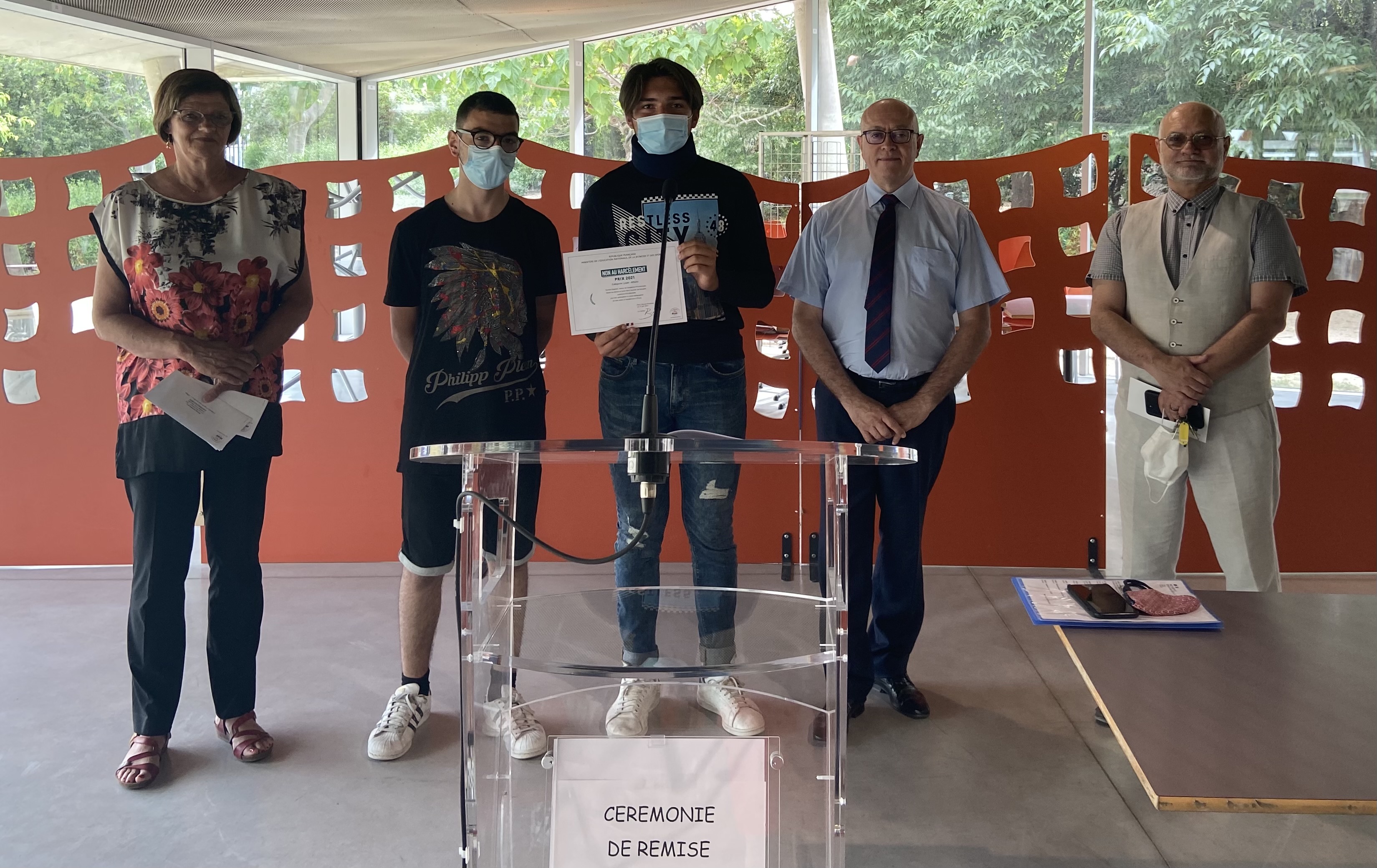Remise Des Prix Non Au Harc lement 2021 Aux Laur ats Nationaux De L remise-des-prix-non-au-harc-lement-2021-aux-laur-ats-nationaux-de-l