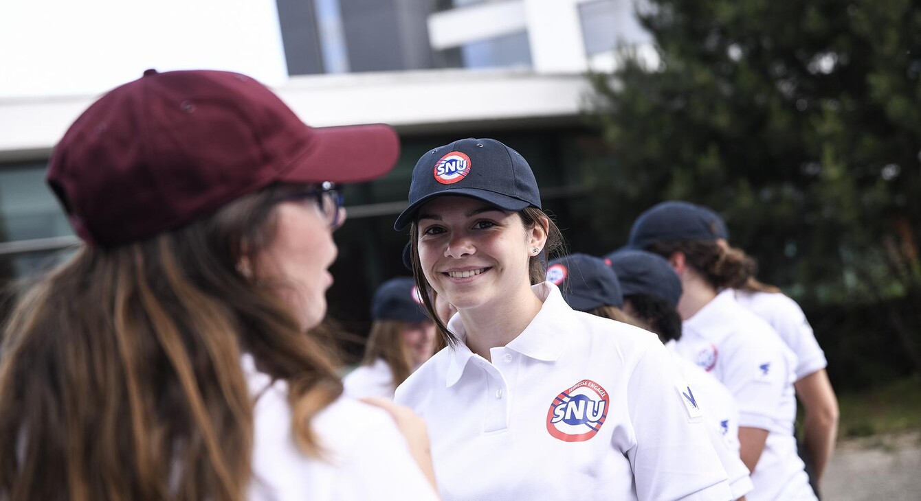 SNU fille sourire