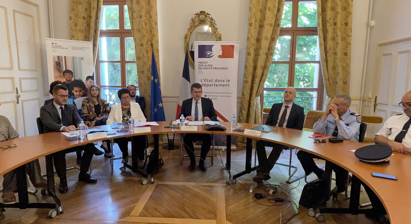 signature de la Convention lutte contre violences scolaires