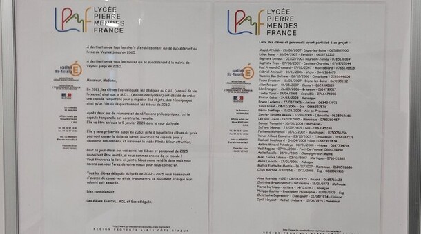 Cadres pour transmission de la capsule temporelle