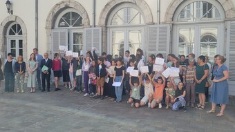 Photo de groupe lors de la cérémonie des Ambassades de l'égalité 2026